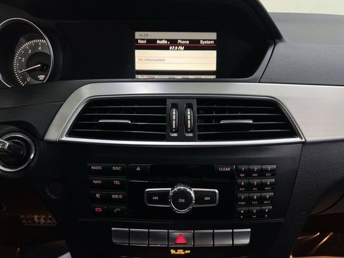 Used 2014 Mercedes-Benz C 250 Sedan image 21
