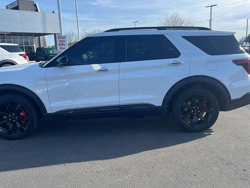 Used 2021 Ford Explorer ST w/ Equipment Group 401A image 12