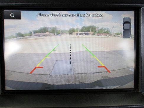 Used 2015 Ford F150 Lariat RWD image 47
