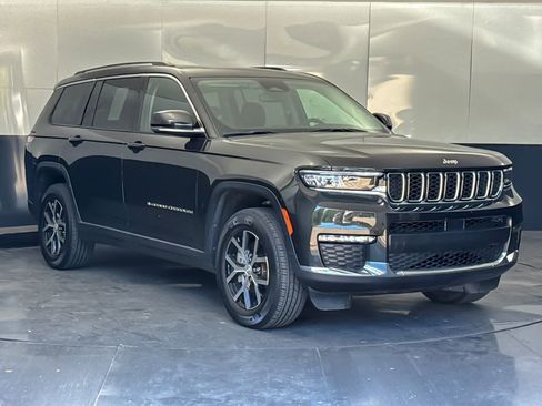 Used 2023 Jeep Grand Cherokee L Limited w/ Trailer Tow Group (B) AWD/4WD image 1
