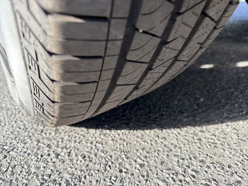 Used 2024 Volvo XC60 B5 Plus w/ Protection Package Premier AWD/4WD image 12