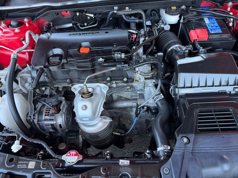 Used 2022 Honda Civic Sport image 8