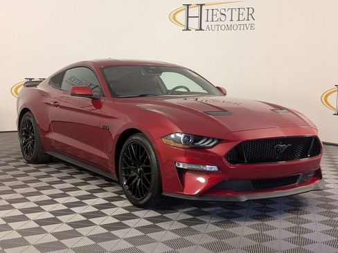 Used 2021 Ford Mustang GT Premium w/ GT Performance Package RWD image 2