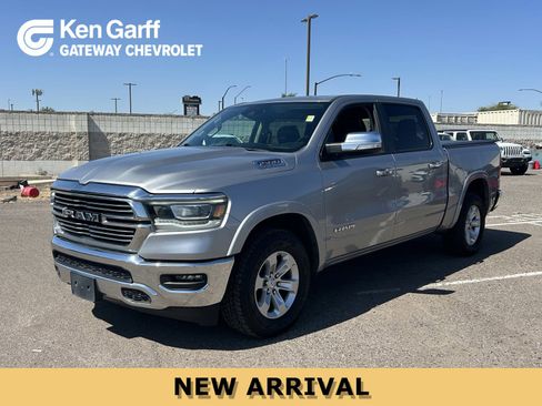 Used 2022 RAM 1500 Laramie AWD/4WD image 1