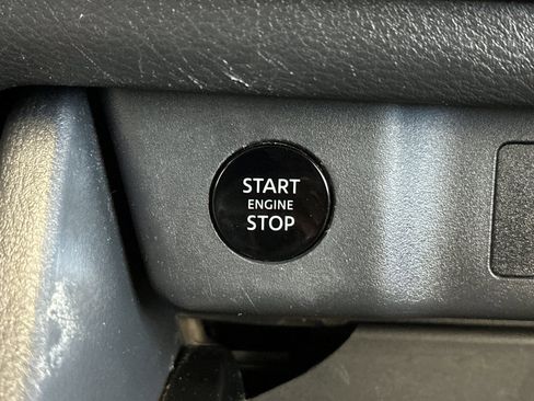 Certified 2024 Nissan Rogue S AWD/4WD image 22