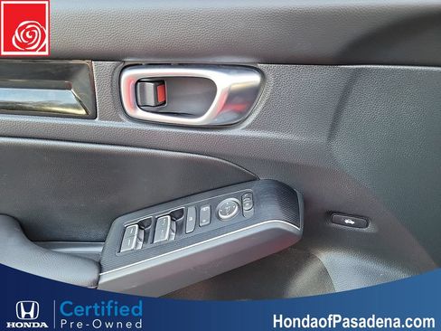 Certified 2025 Honda Civic Sport Touring image 21