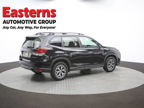 Used 2024 Subaru Forester Premium AWD/4WD image 44