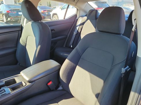 Used 2024 Nissan Sentra S image 16