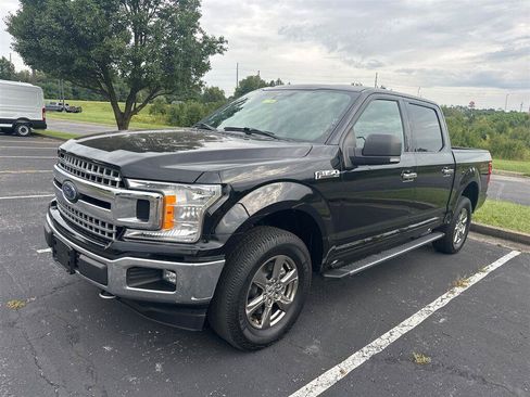 Used 2020 Ford F150 XLT w/ Equipment Group 302A Luxury AWD/4WD image 2