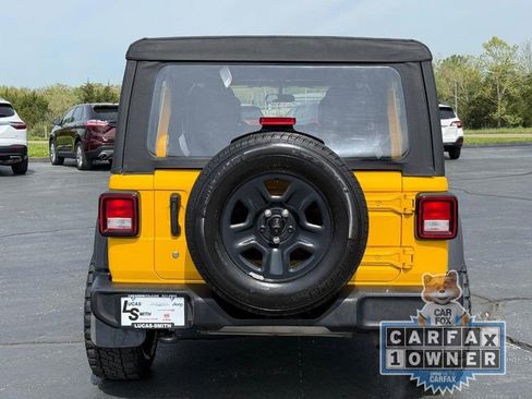 Used 2021 Jeep Wrangler Unlimited Sport image 5