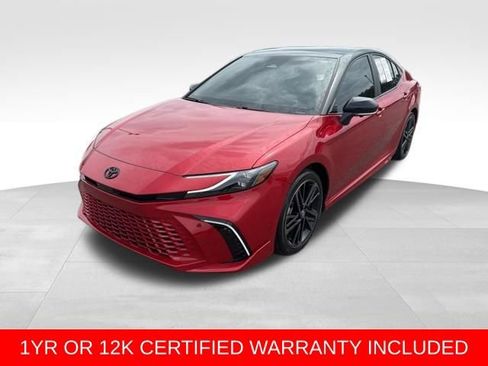 Used 2025 Toyota Camry XSE w/ Premium Plus Package FWD image 1