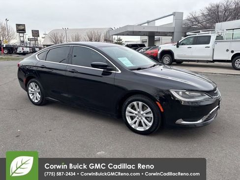 Used 2017 Chrysler 200 Limited Platinum w/ Comfort & Convenience Group image 1