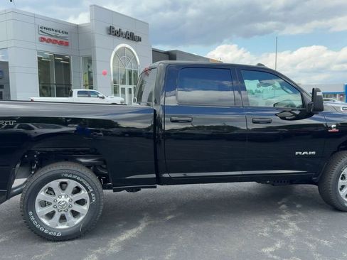 New 2026 RAM 2500 Big Horn AWD/4WD image 7