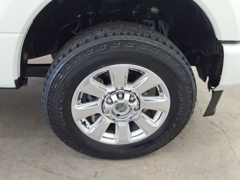 Used 2020 Ford F250 Platinum w/ FX4 Off-Road Package image 24