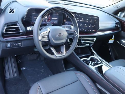 New 2026 Chevrolet Traverse Z71 w/ Enhanced Driving Package AWD/4WD image 6