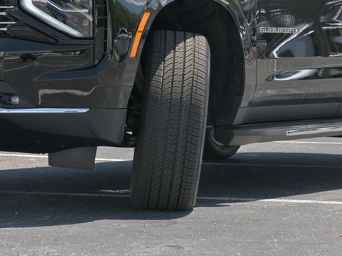 New 2026 Chevrolet Suburban Premier AWD/4WD image 44