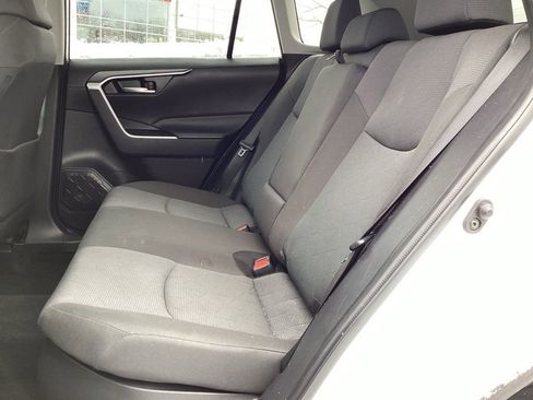 Used 2025 Toyota RAV4 XLE image 4