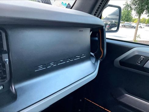 Used 2021 Ford Bronco Badlands AWD/4WD image 25