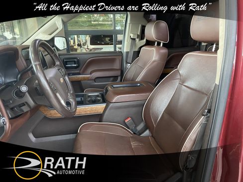 Used 2014 Chevrolet Silverado 1500 High Country w/ High Country Premium Package AWD/4WD image 10