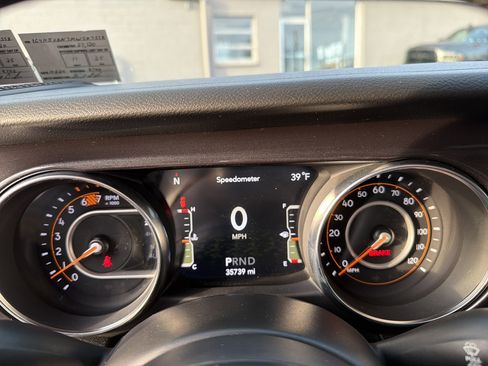 Certified 2021 Jeep Wrangler Unlimited Sport image 31