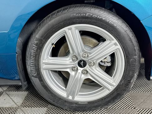 Used 2026 Ford Mustang Convertible RWD image 31