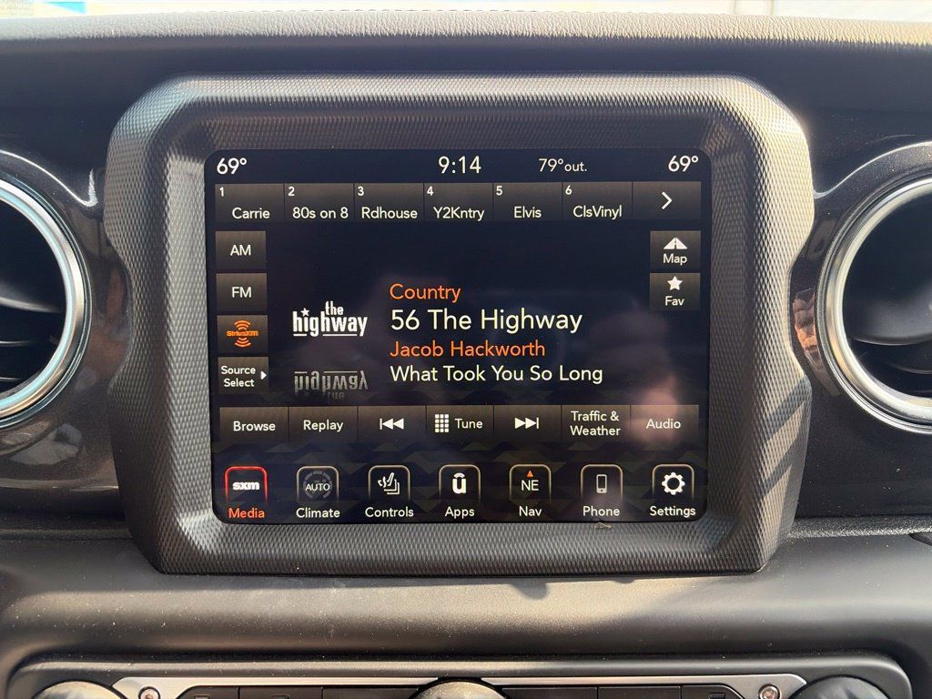 Used 2021 Jeep Wrangler Unlimited Sahara AWD/4WD image 24