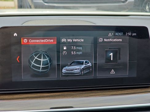 Used 2019 BMW 540i w/ Convenience Package image 23