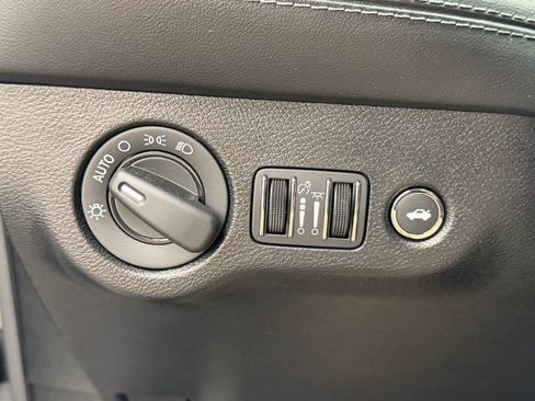 Used 2023 Dodge Challenger R/T Scat Pack image 26