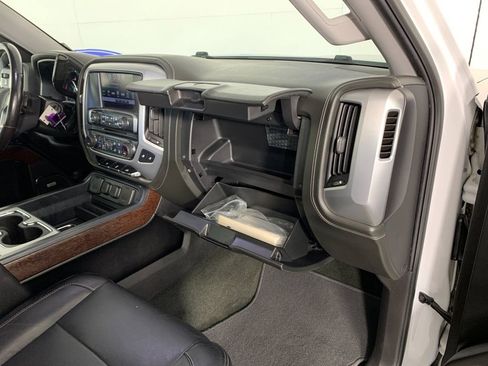 Used 2018 GMC Sierra 1500 SLT w/ SLT Premium Package AWD/4WD image 41