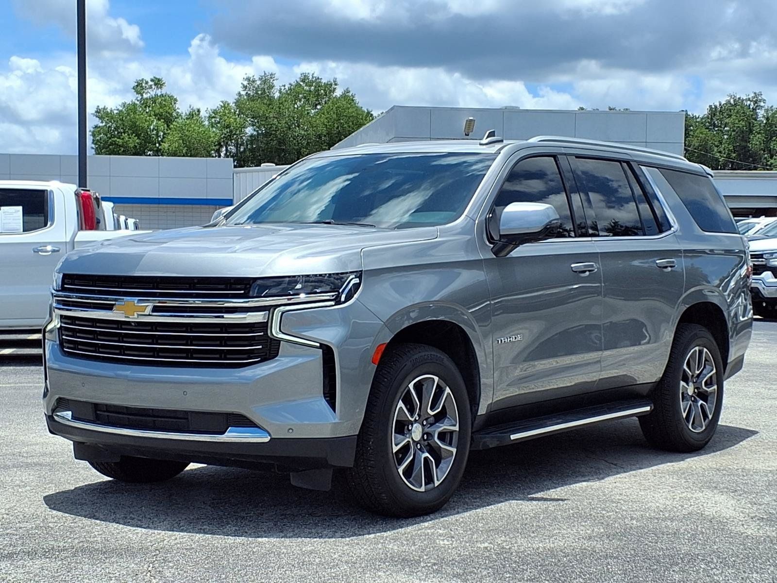 Used 2023 Chevrolet Tahoe LT w/ Luxury Package RWD image 28