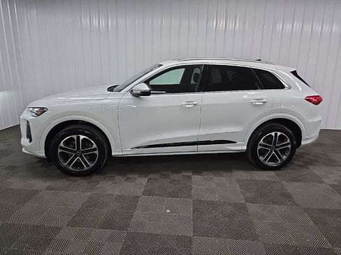 Used 2025 Audi Q5 Premium w/ Convenience Package AWD/4WD image 5