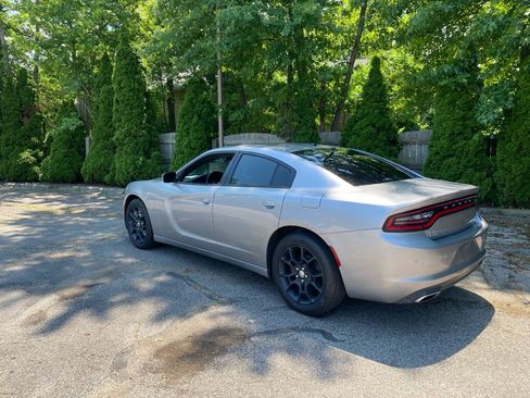 Used 2015 Dodge Charger SE w/ Popular Equipment Group AWD/4WD image 3