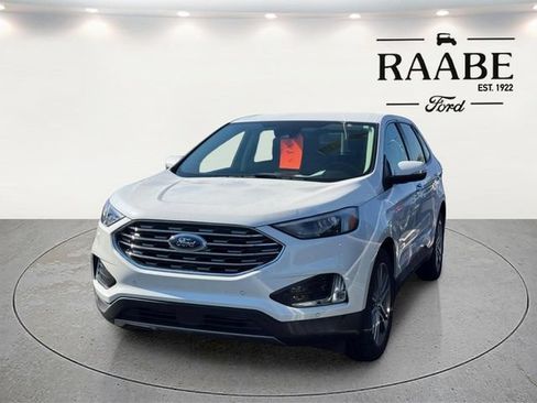 Used 2024 Ford Edge Titanium AWD/4WD image 12