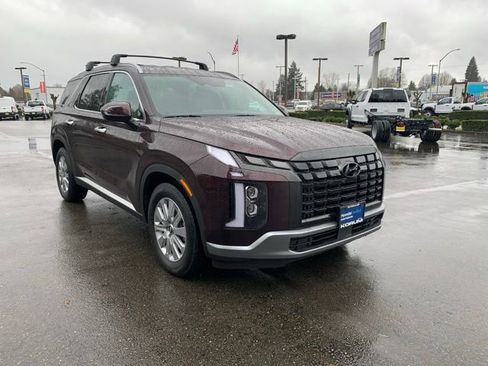 Certified 2025 Hyundai Palisade SEL image 9