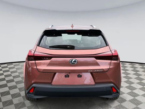 Used 2025 Lexus UX 300h AWD image 3