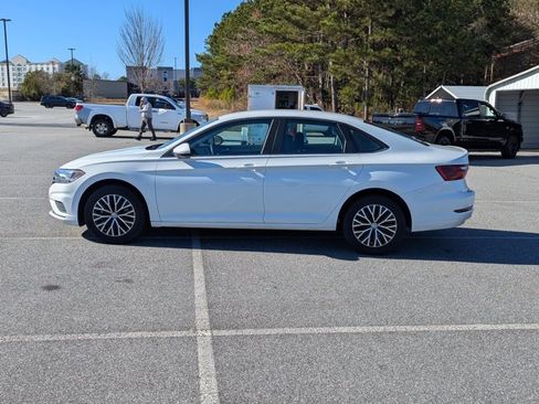 Used 2021 Volkswagen Jetta S image 8