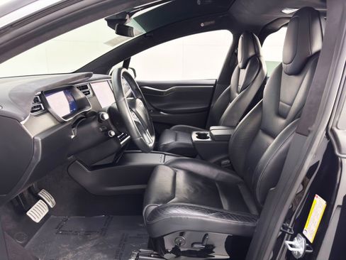 Used 2016 Tesla Model X P90D image 16