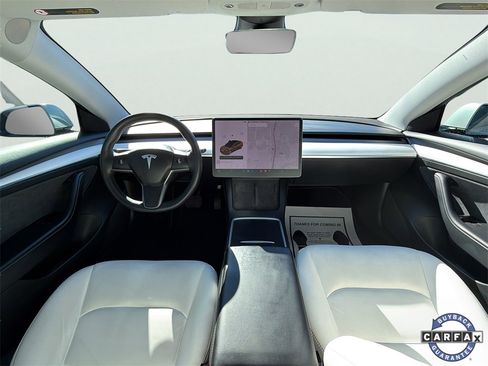 Used 2021 Tesla Model 3 Long Range image 11