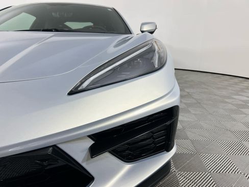 Used 2021 Chevrolet Corvette Stingray Preferred Cpe w/ Z51 Performance Package RWD image 12