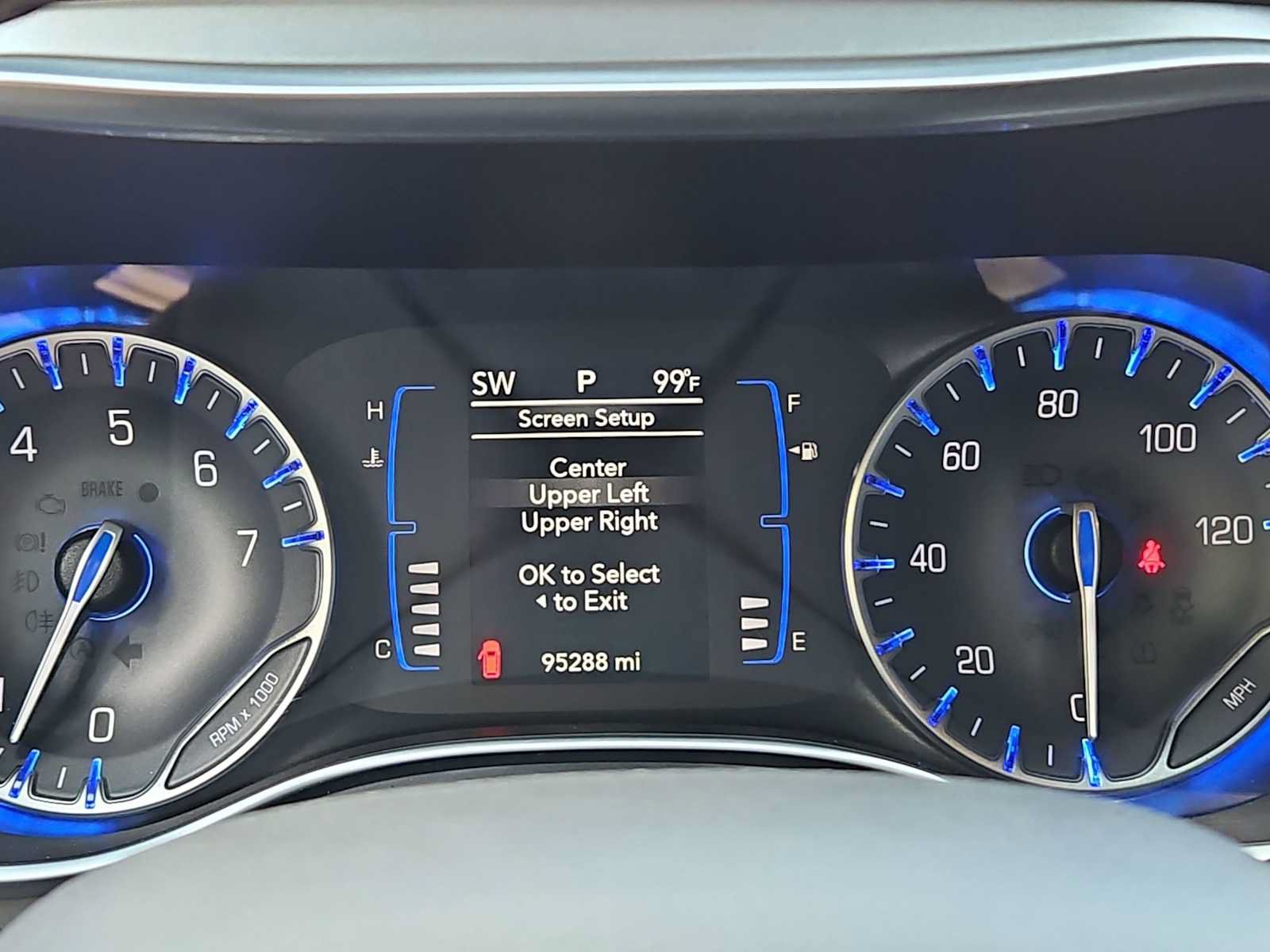 Used 2018 Chrysler Pacifica Touring Plus w/ S Appearance Package FWD image 10