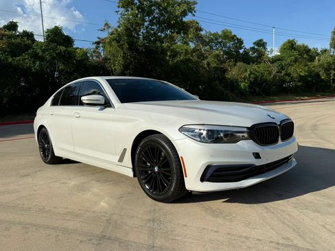 Used 2019 BMW 530i xDrive w/ Premium Package AWD/4WD image 7