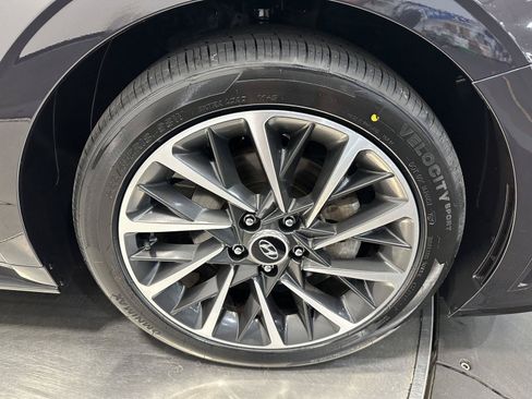 Certified 2023 Hyundai Sonata Limited w/ Cargo Package FWD image 12