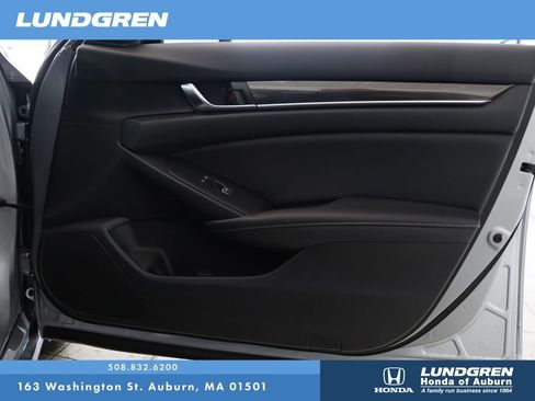 Used 2019 Honda Accord Sport image 15