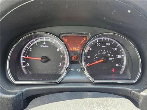 Used 2013 Nissan Versa SV FWD image 22