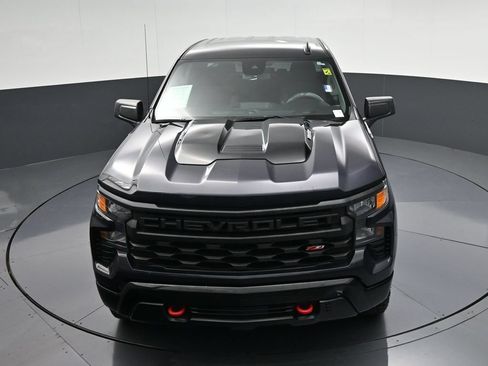 Used 2024 Chevrolet Silverado 1500 Custom Trail Boss AWD/4WD image 27
