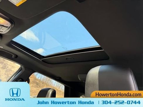 Used 2025 Dodge Durango R/T image 14