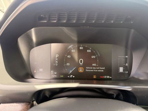 Used 2019 Volvo XC90 T5 Momentum AWD/4WD image 19