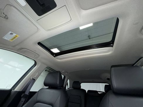 Used 2024 Honda CR-V EX-L image 23