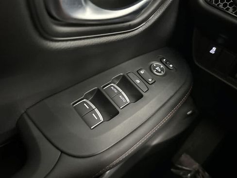 Used 2024 Honda HR-V Sport image 16
