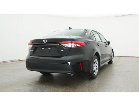 New 2026 Toyota Corolla LE FWD image 31